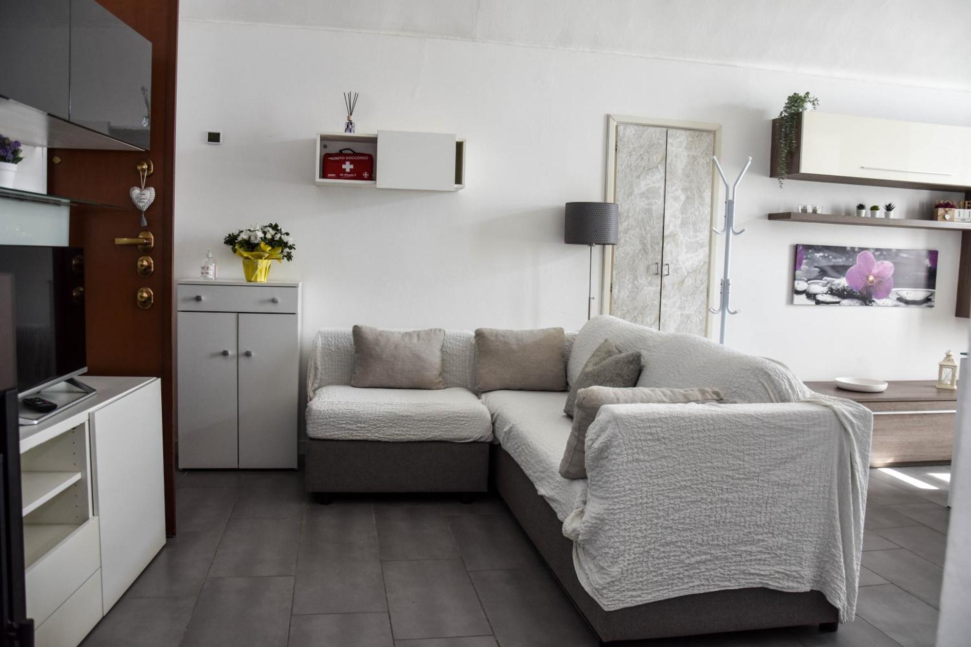 Villa Antonella, App. Vittoria Tavernerio Экстерьер фото