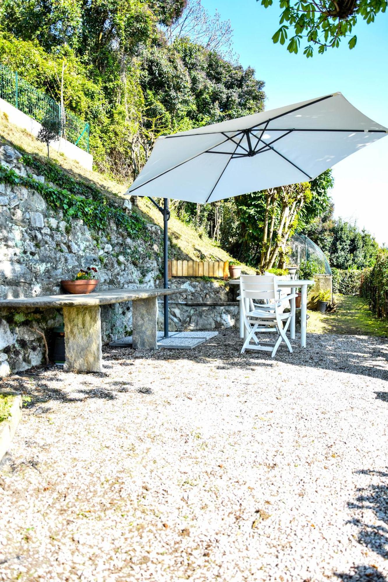 Villa Antonella, App. Vittoria Tavernerio Экстерьер фото